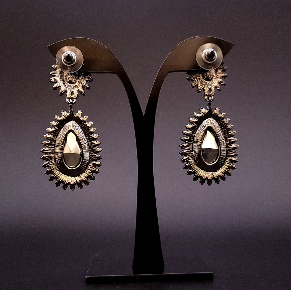 Statement Green Teardrop Rhinestone Dangle Earrin… - image 4